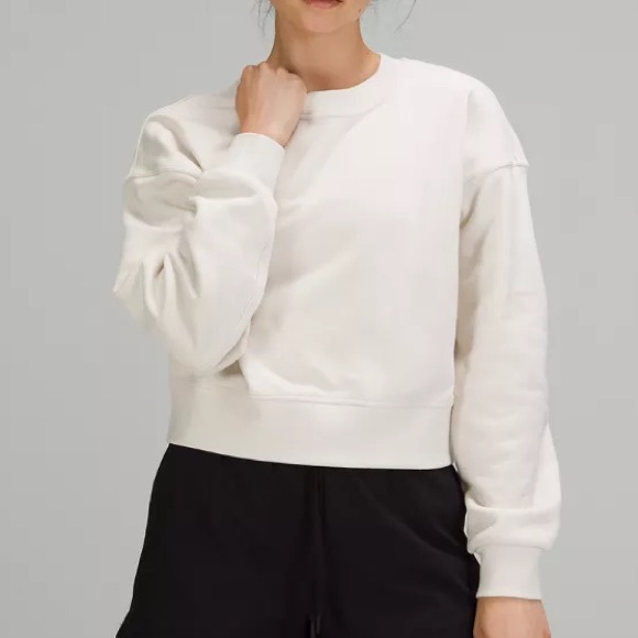 Lululemon softstreme perfectly oversized crop crew sweatshirt - Picture 1 of 5